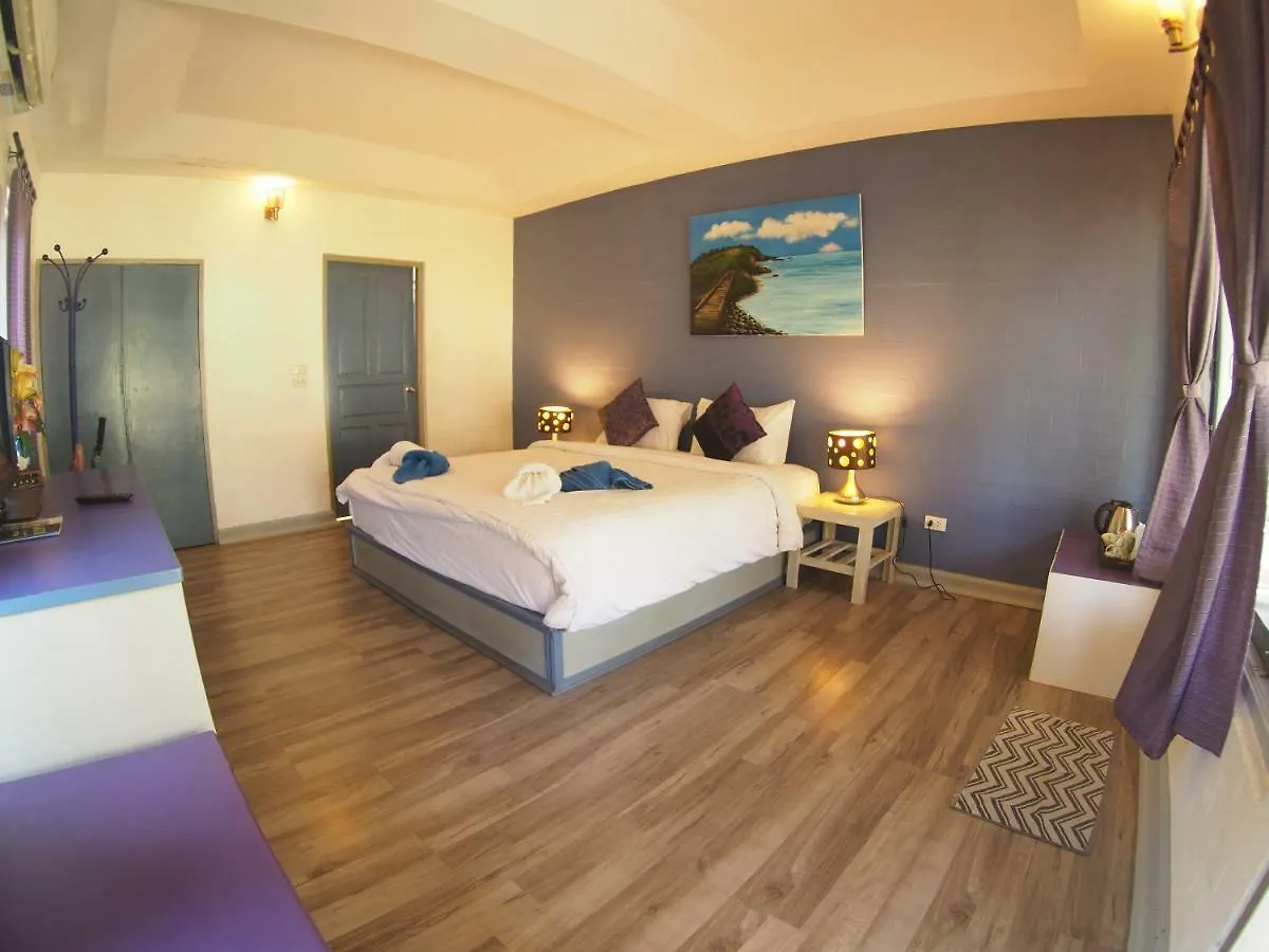 *** Resort Soontreeya Lanta Hotel Koh Lanta Thailand