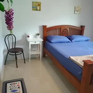 Mea-pon Khao Lak